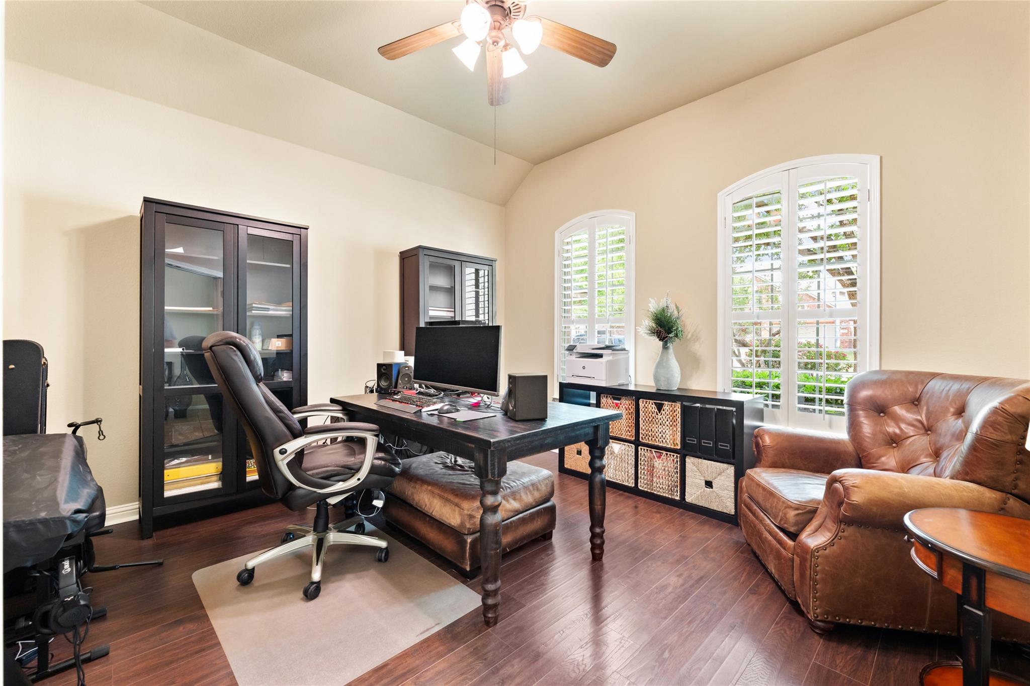 3117 Goldenoak Cir, Round Rock, TX 78681