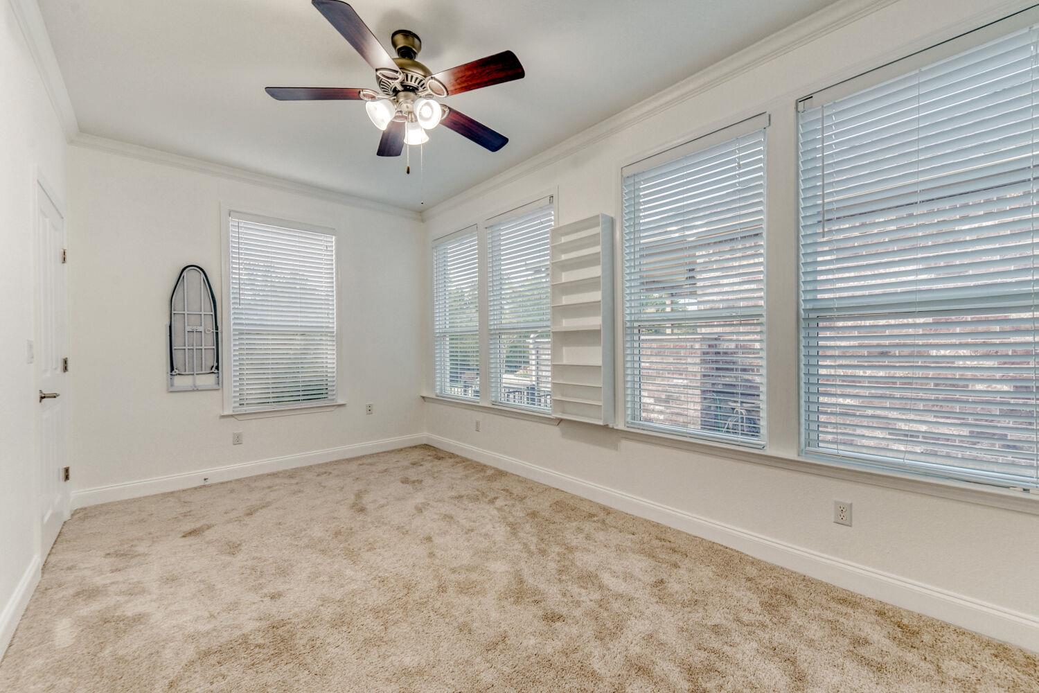 416 Davis Mountain Cir, Georgetown, TX 78633