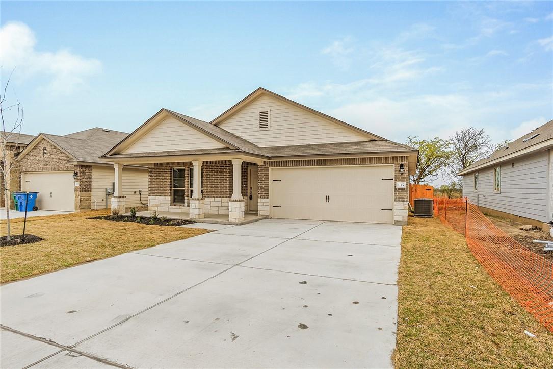 117 Nathaniel Dr, Taylor, TX 76574