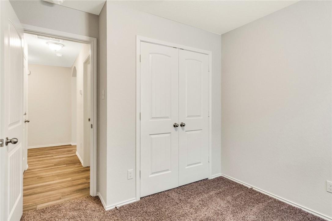 117 Nathaniel Dr, Taylor, TX 76574