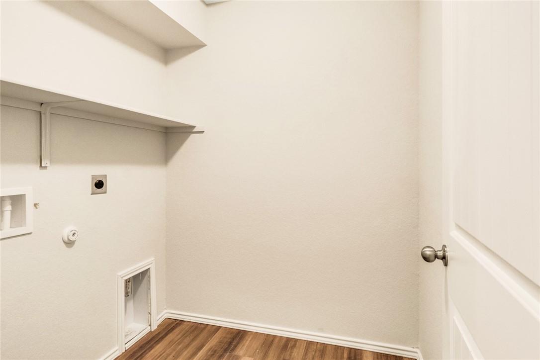 117 Nathaniel Dr, Taylor, TX 76574