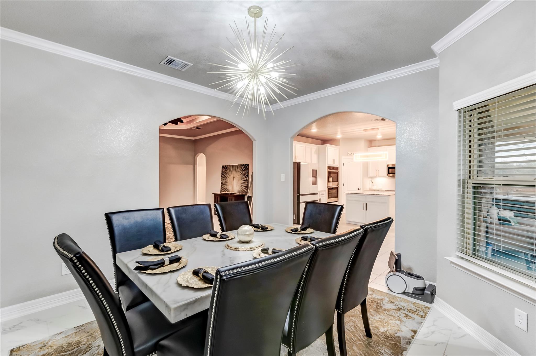 9000 Grand Oaks Ln, Killeen, TX 76542