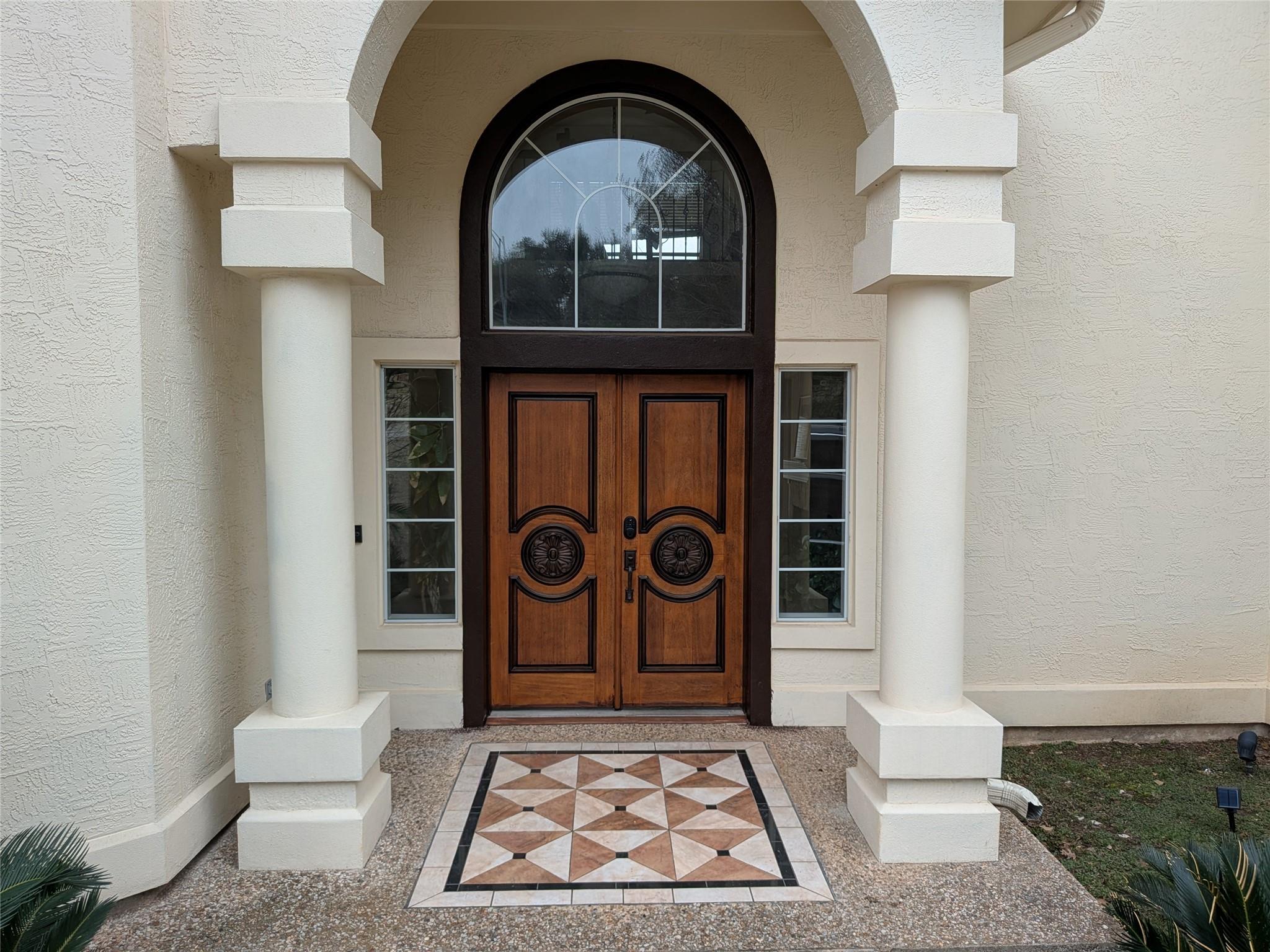 6205 Lost Horizon Dr, Austin, TX 78759