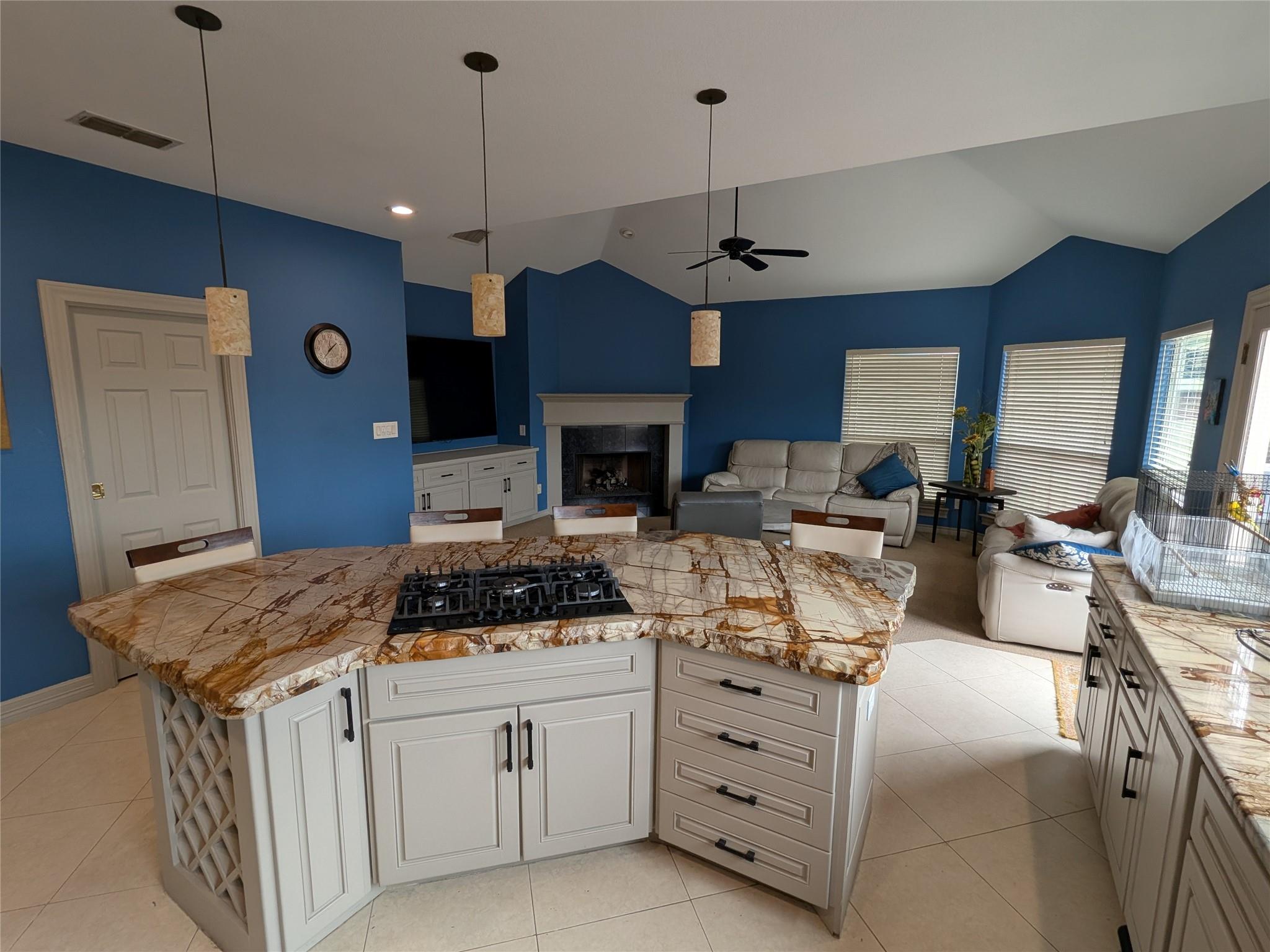 6205 Lost Horizon Dr, Austin, TX 78759