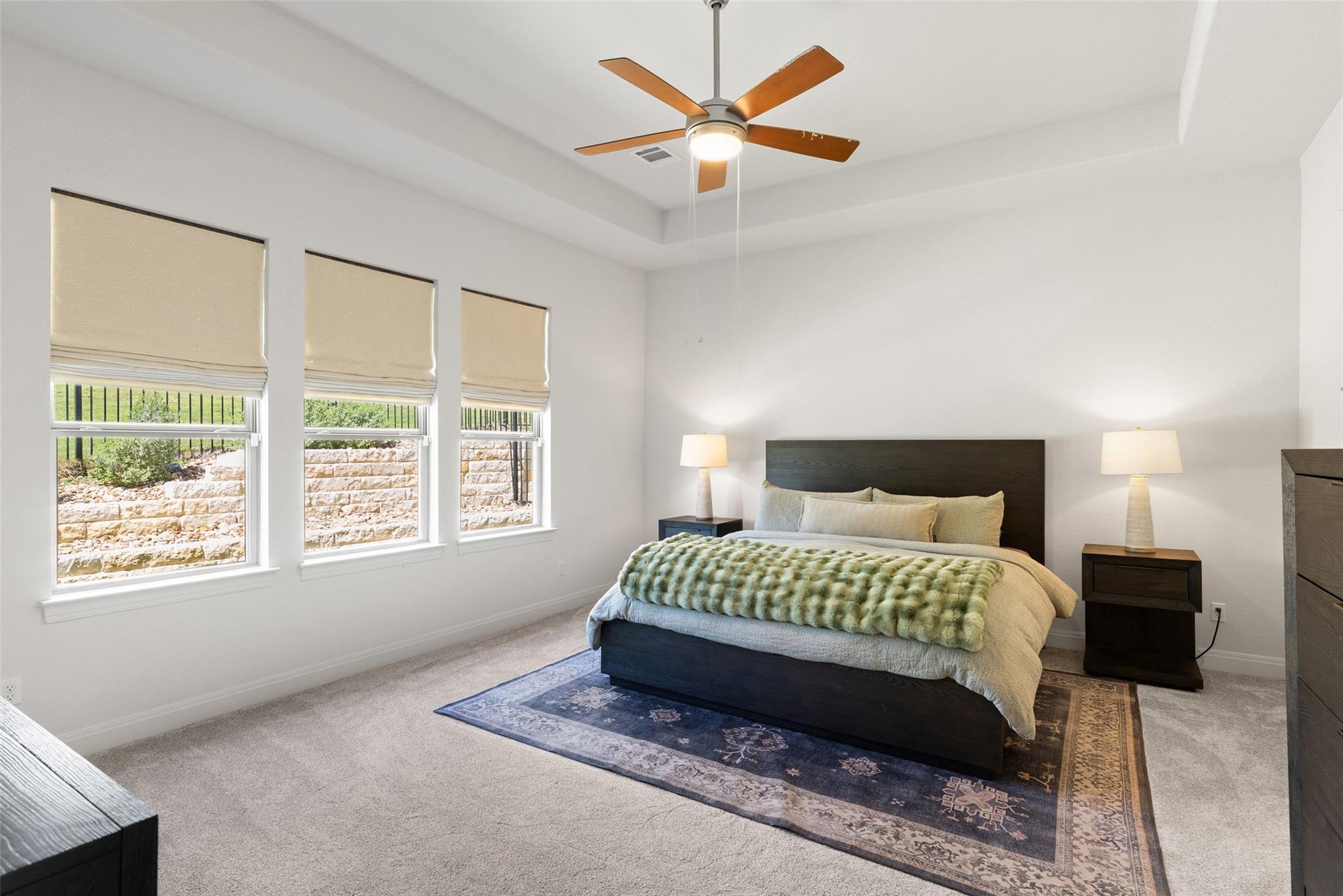 2412 Skywalk Ln # 52, Spicewood, TX 78669