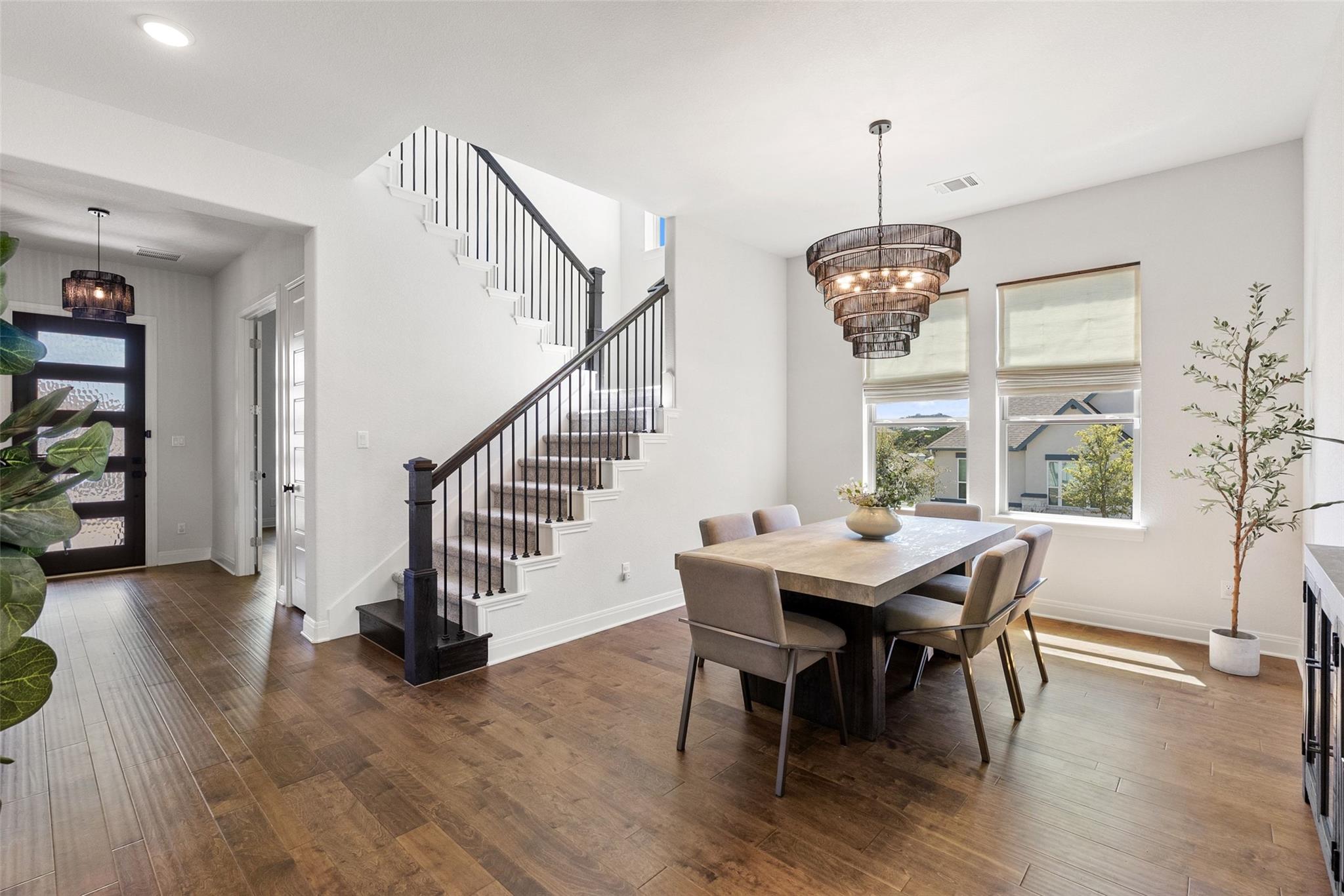 2412 Skywalk Ln # 52, Spicewood, TX 78669