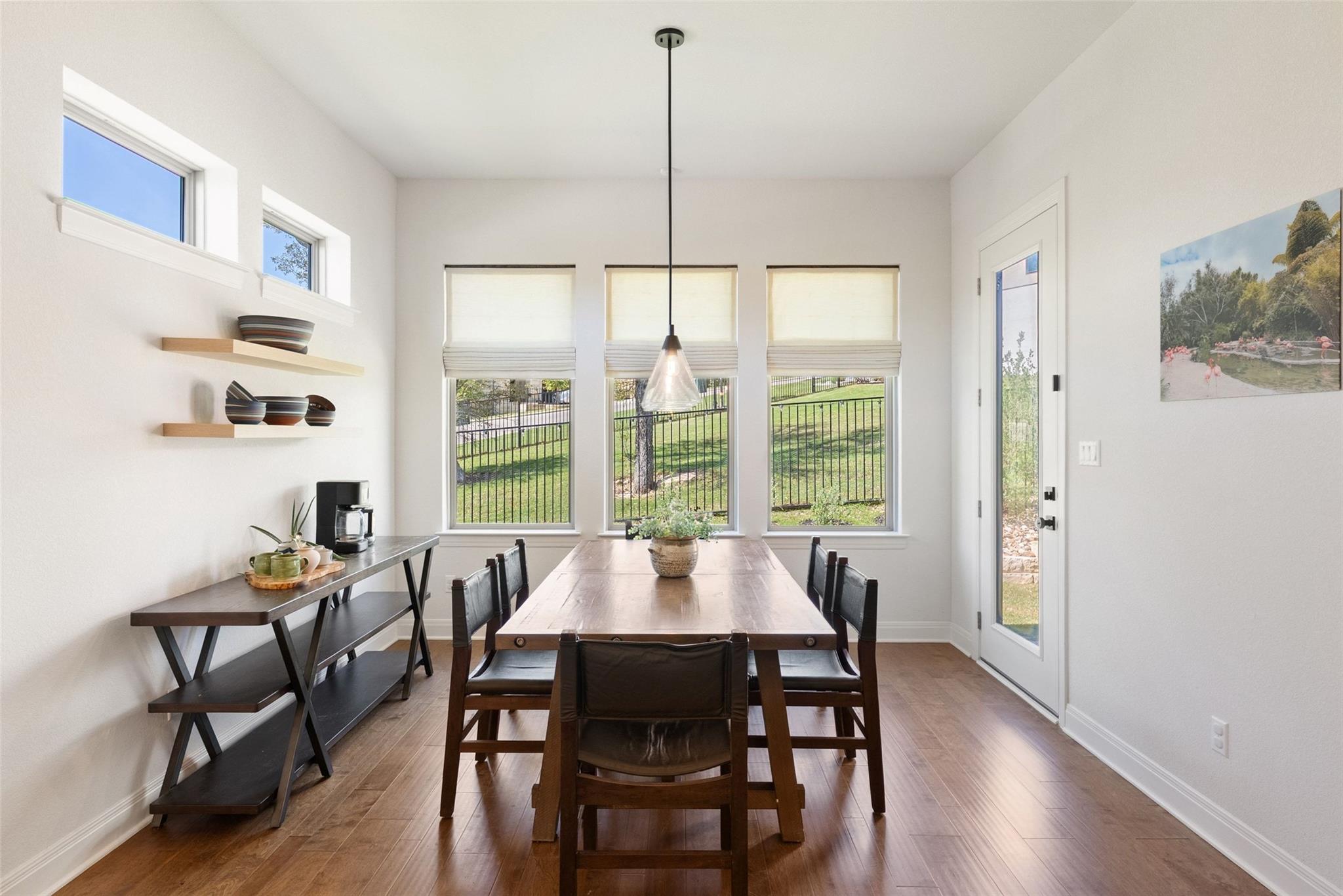 2412 Skywalk Ln # 52, Spicewood, TX 78669