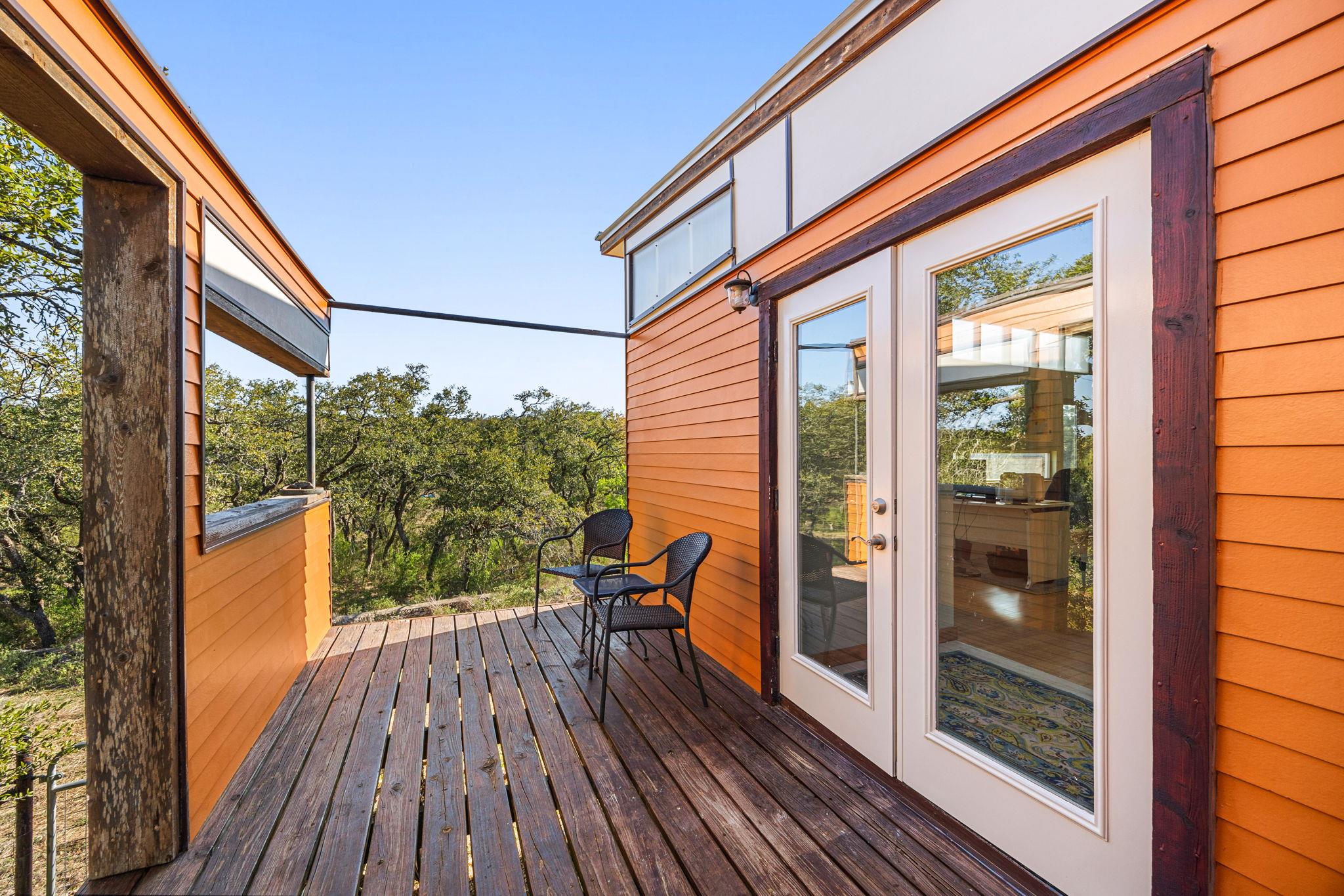 320 Rancho Encino Dr, San Marcos, TX 78666