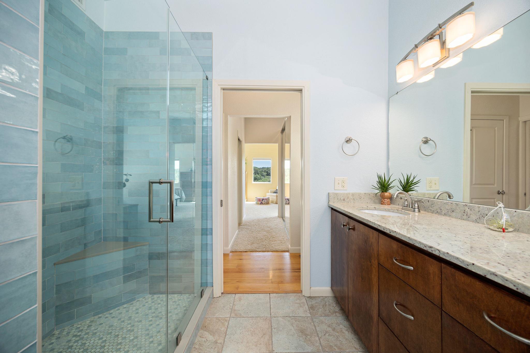 320 Rancho Encino Dr, San Marcos, TX 78666