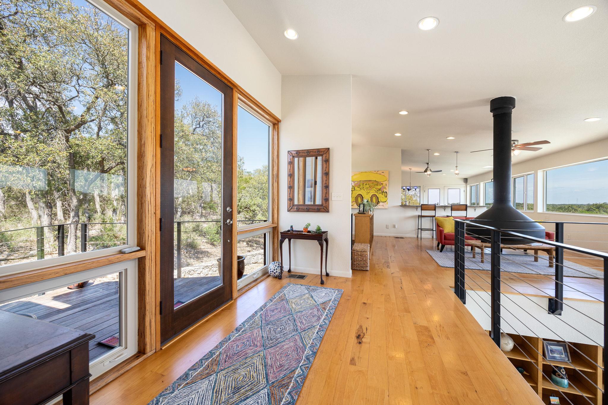 320 Rancho Encino Dr, San Marcos, TX 78666