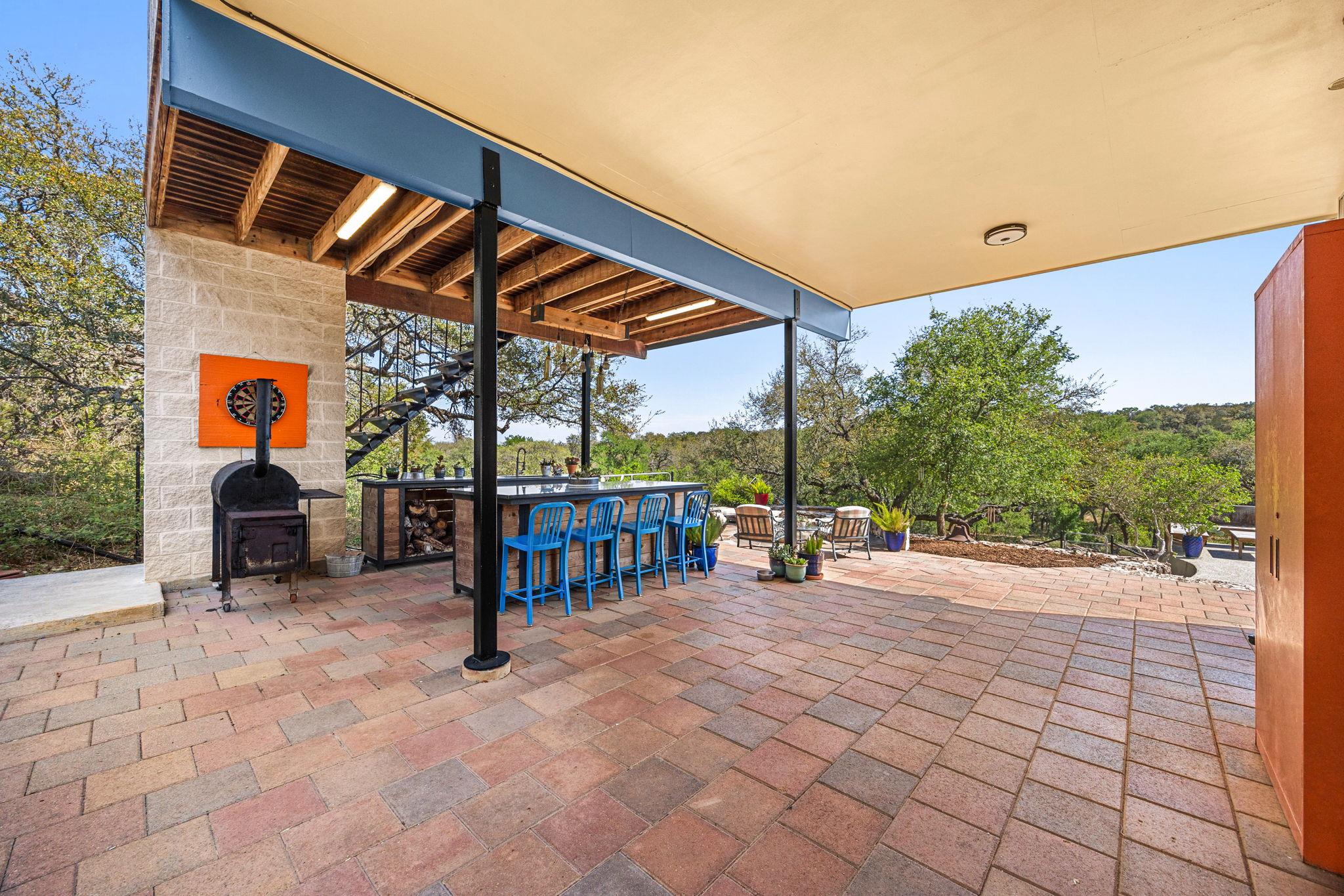 320 Rancho Encino Dr, San Marcos, TX 78666