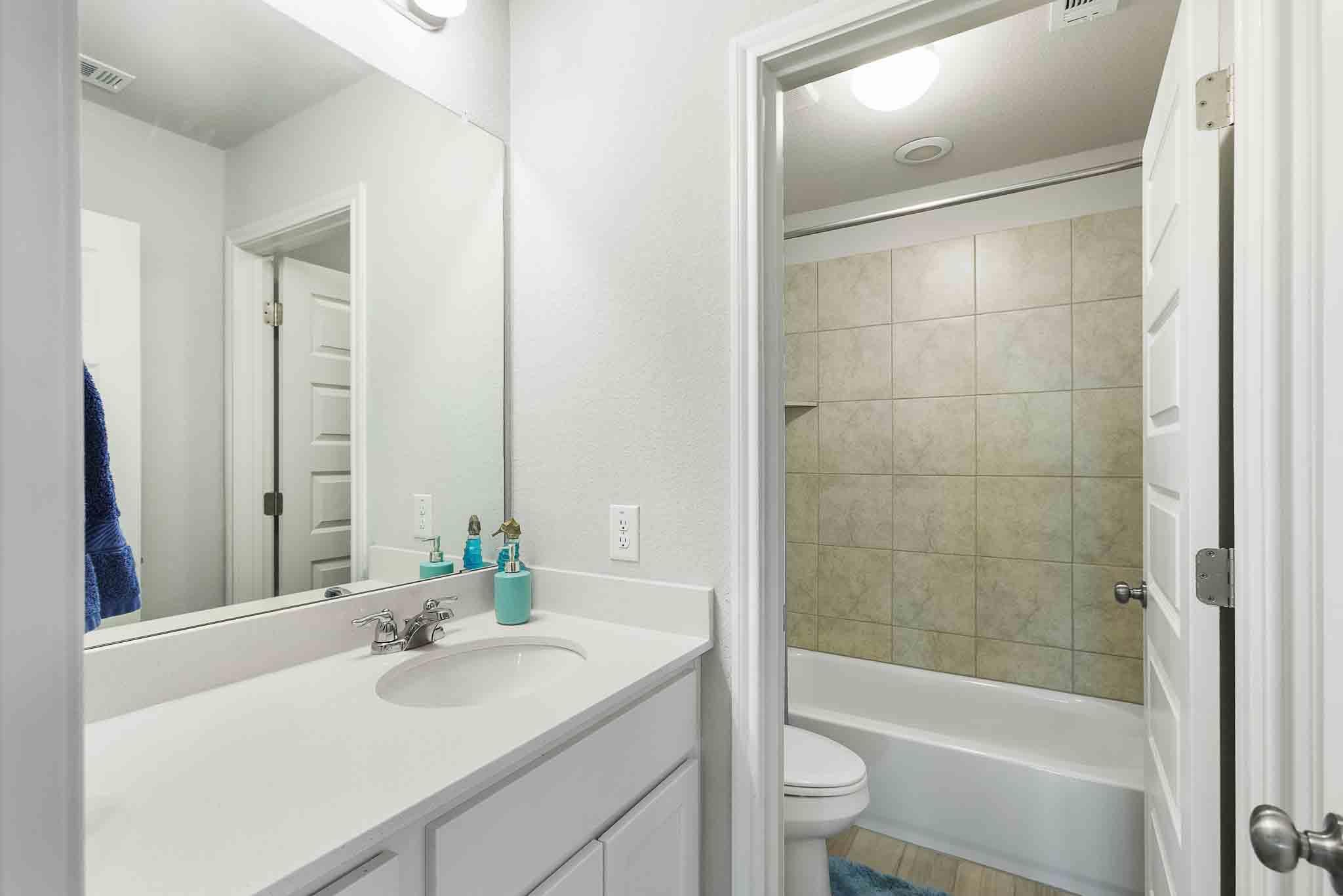 616 Barbary Coast Ln, Jarrell, TX 76537