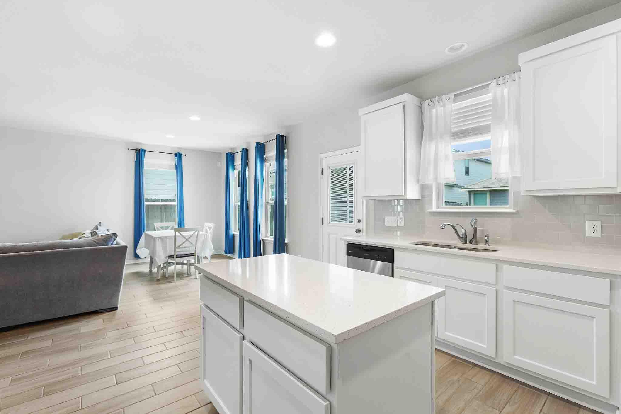 616 Barbary Coast Ln, Jarrell, TX 76537