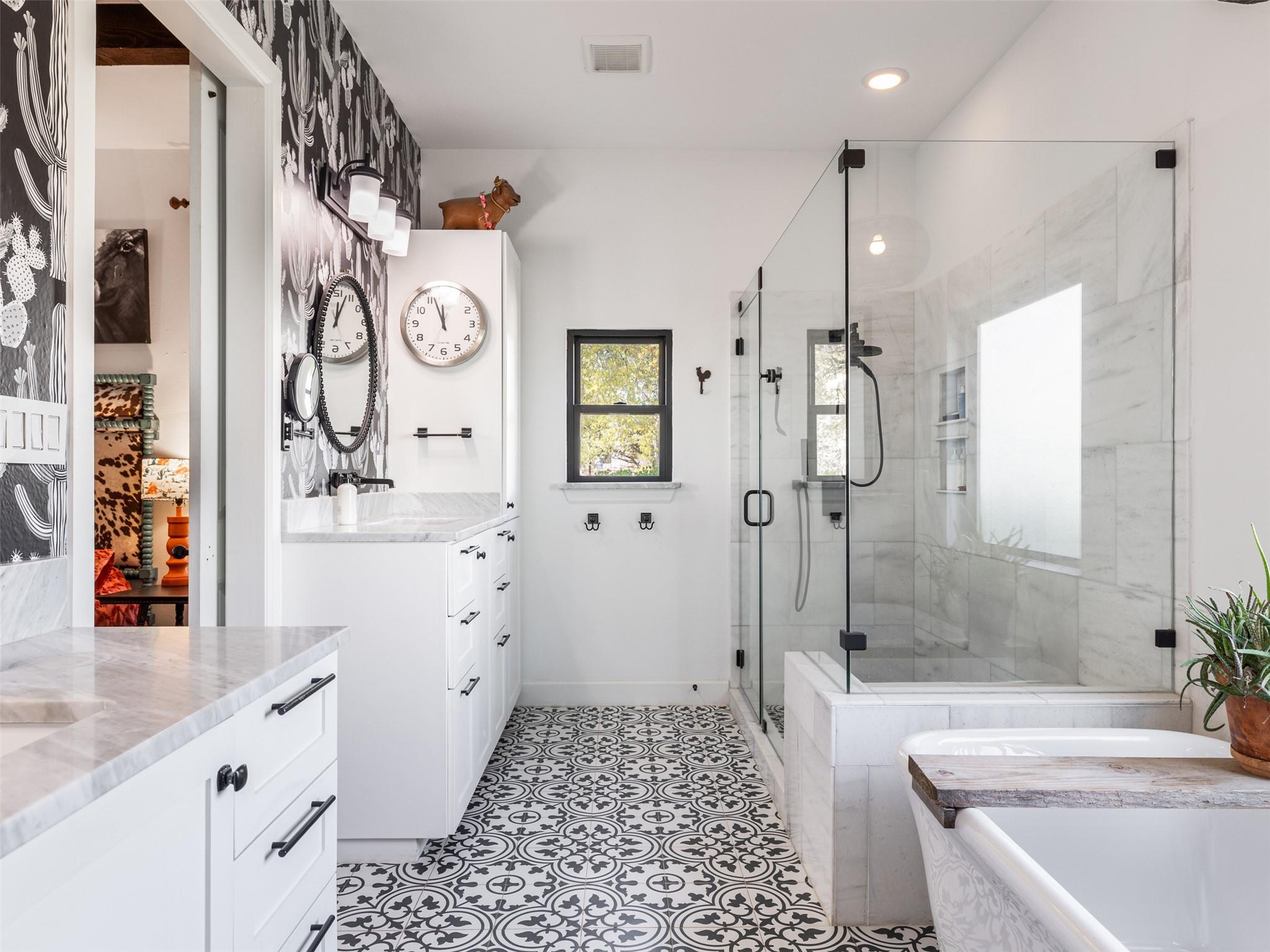 933 Beauchamp Rd, Dripping Springs, TX 78620