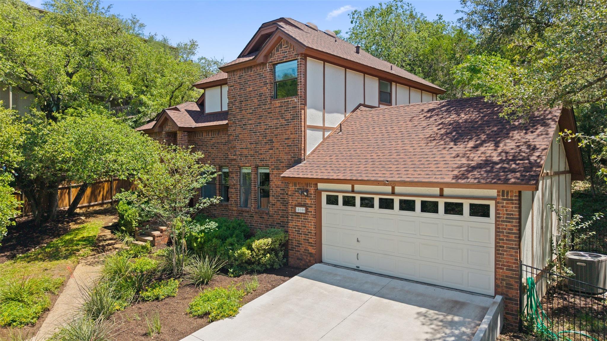 10100 Talleyran Dr, Austin, TX 78750