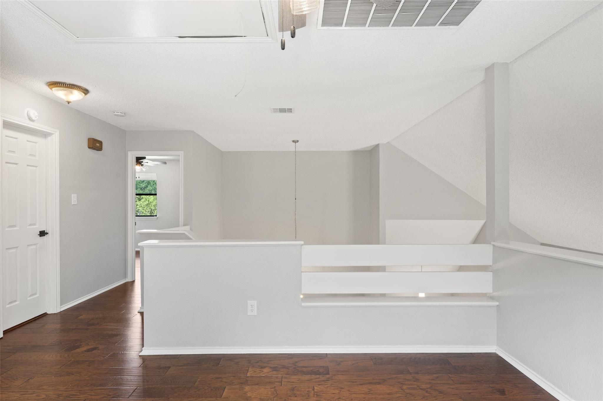 10100 Talleyran Dr, Austin, TX 78750
