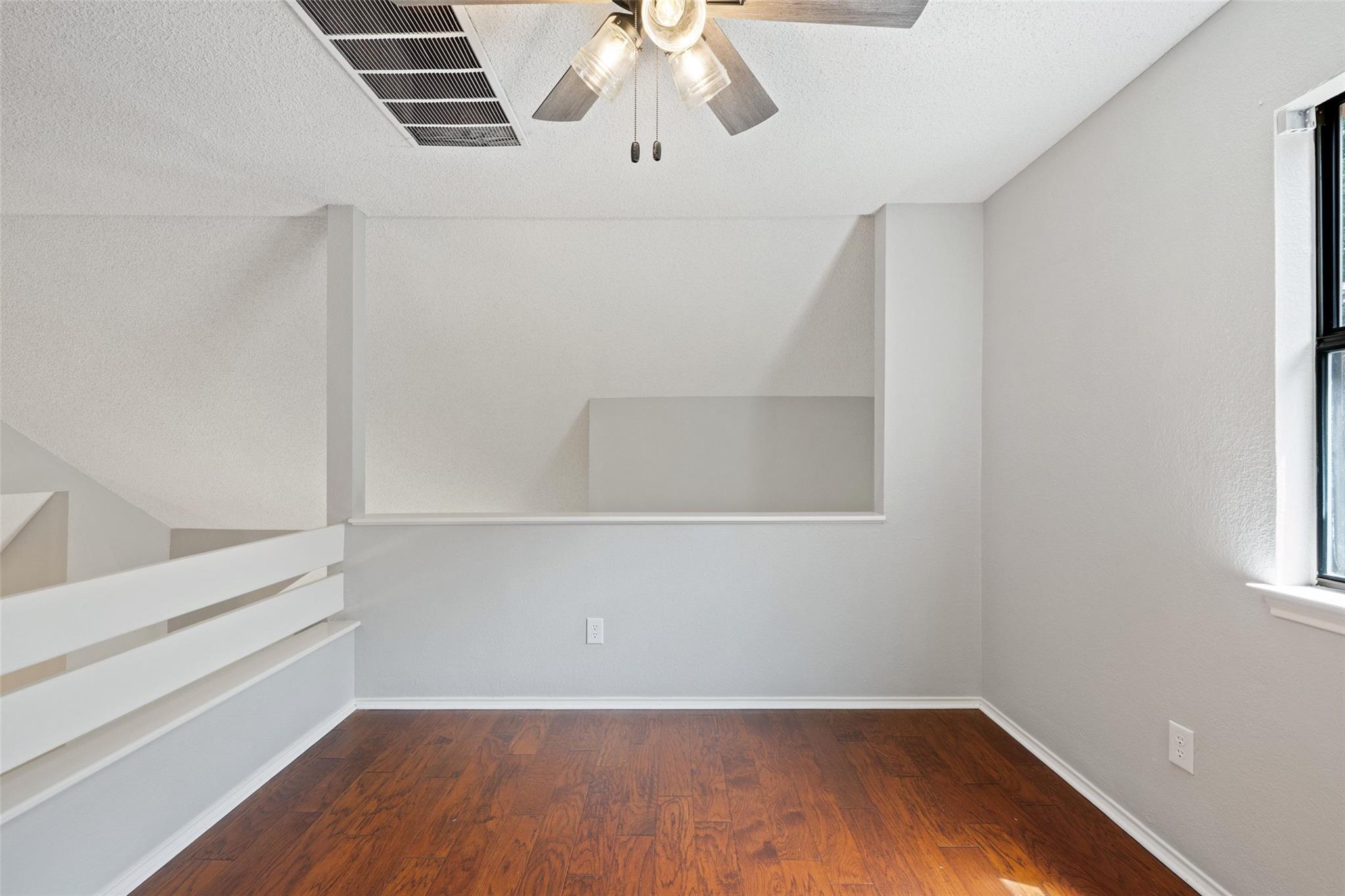 10100 Talleyran Dr, Austin, TX 78750