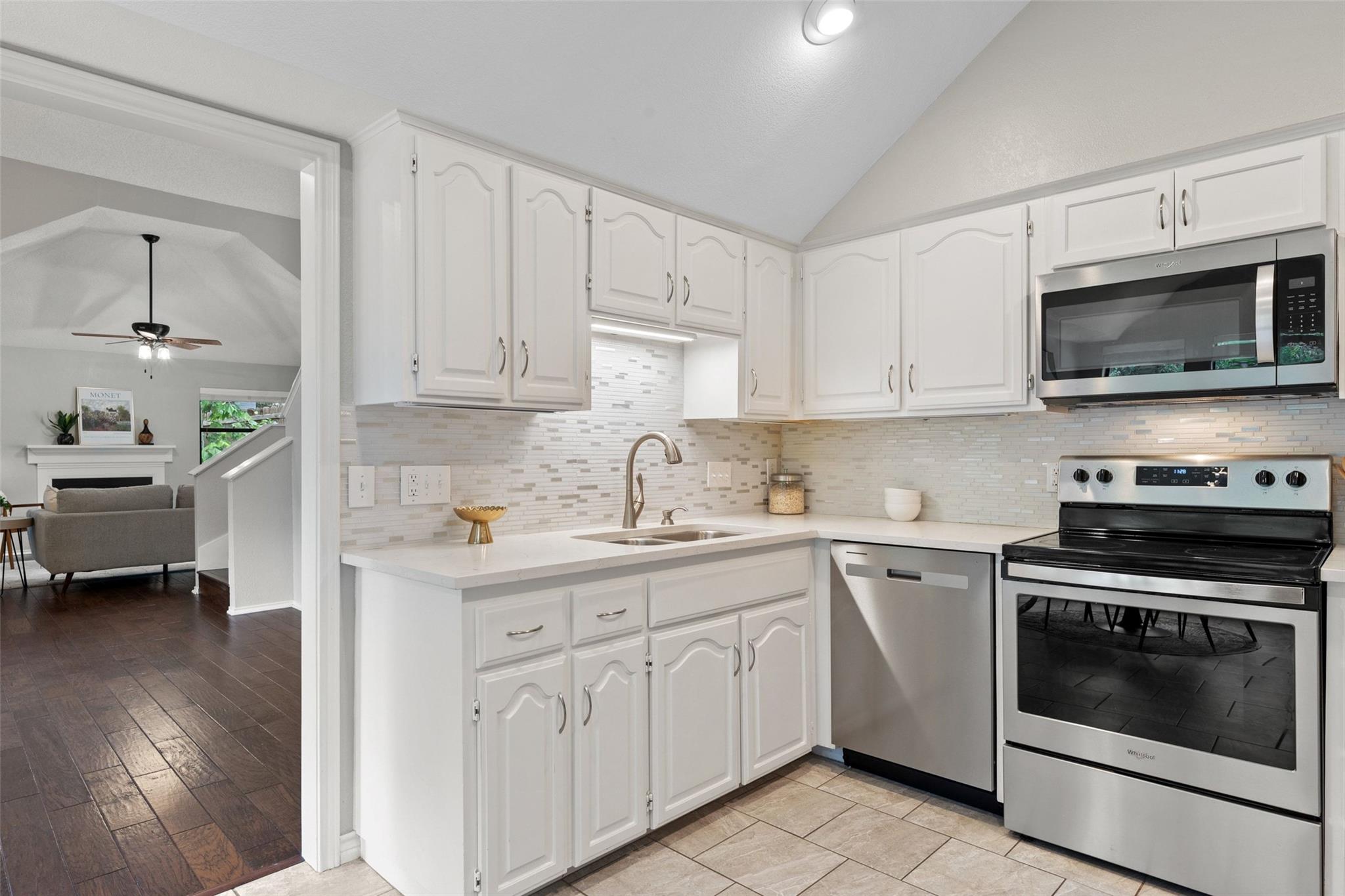 10100 Talleyran Dr, Austin, TX 78750