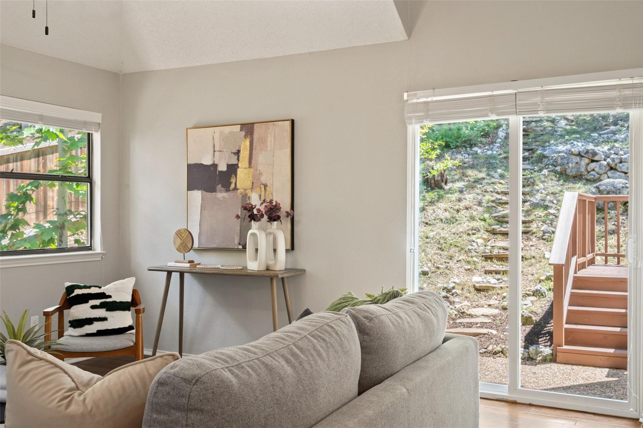 10100 Talleyran Dr, Austin, TX 78750