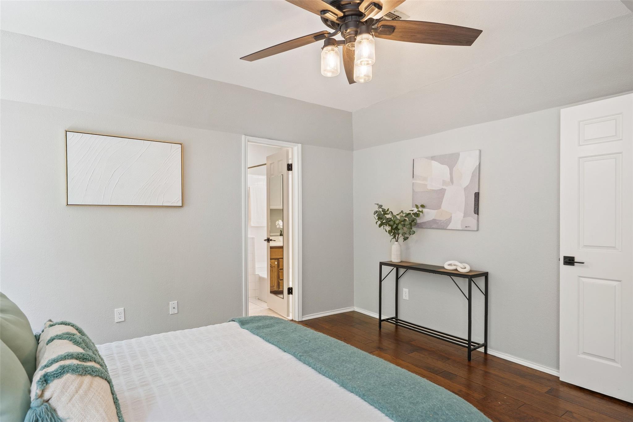 10100 Talleyran Dr, Austin, TX 78750