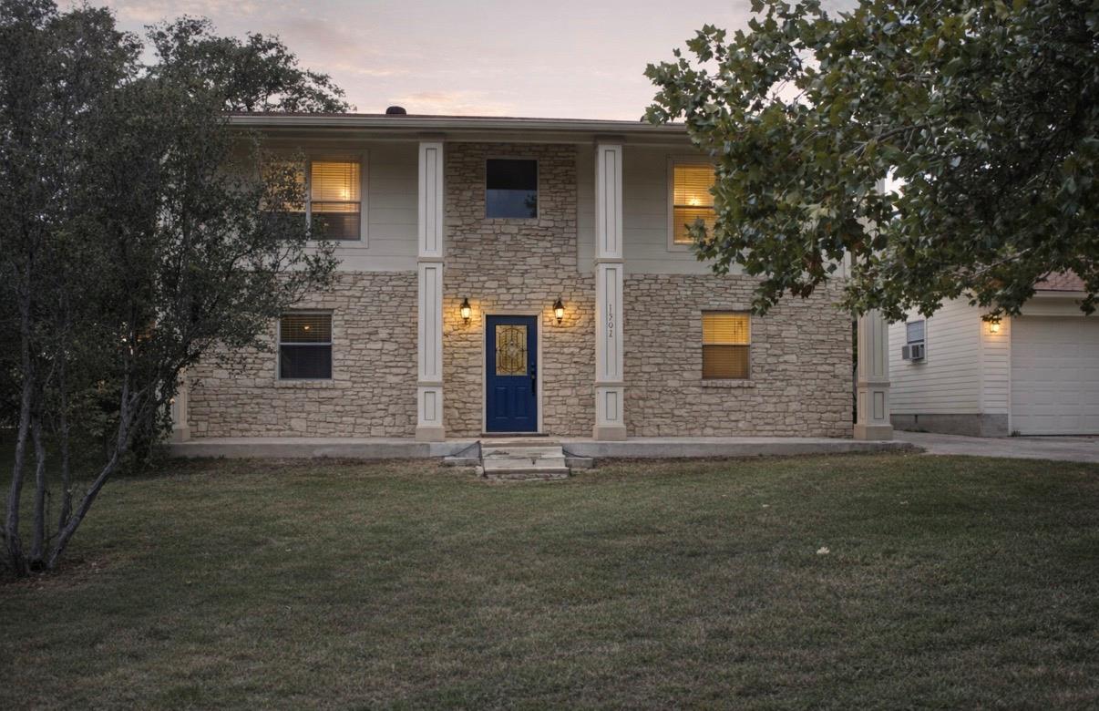 1502 Kohlers Trl, Lakeway, TX 78734