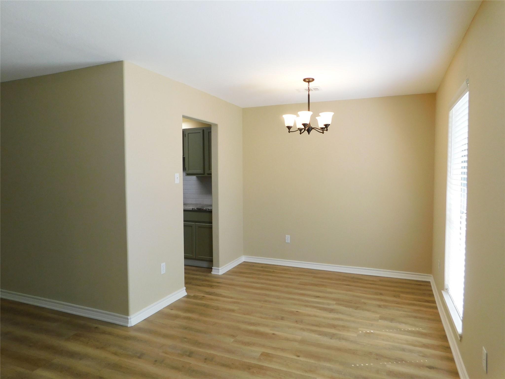 500 Wanta Hide A Way Dr, Spicewood, TX 78669