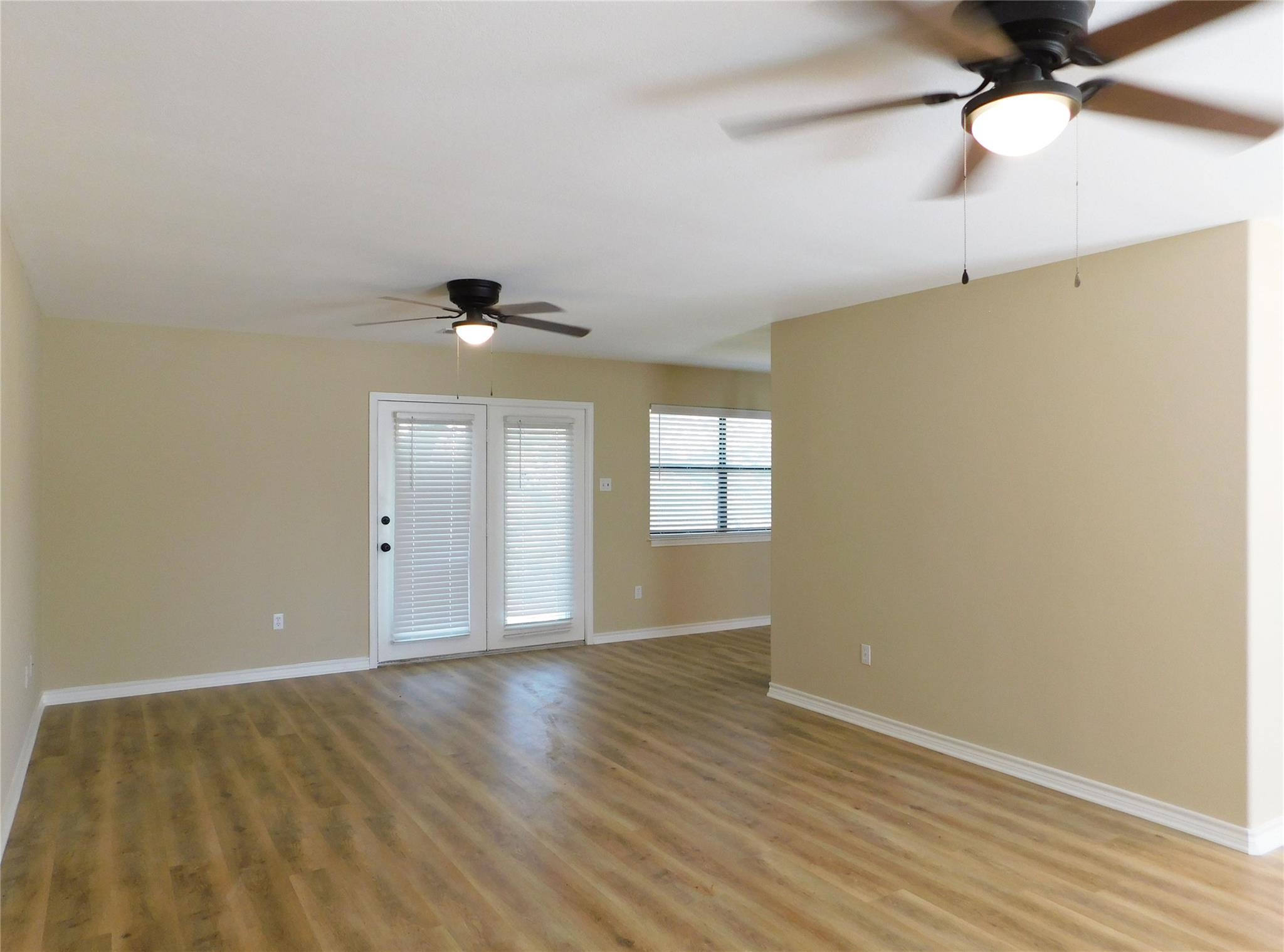 500 Wanta Hide A Way Dr, Spicewood, TX 78669