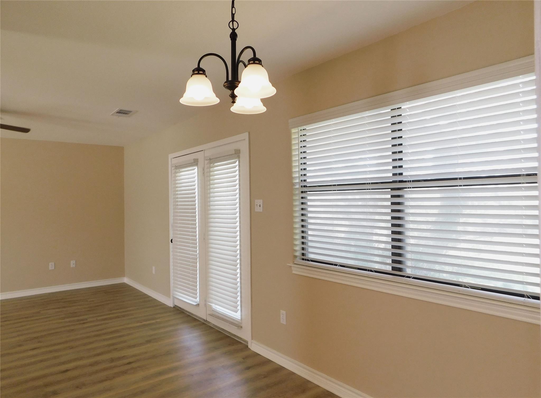 500 Wanta Hide A Way Dr, Spicewood, TX 78669