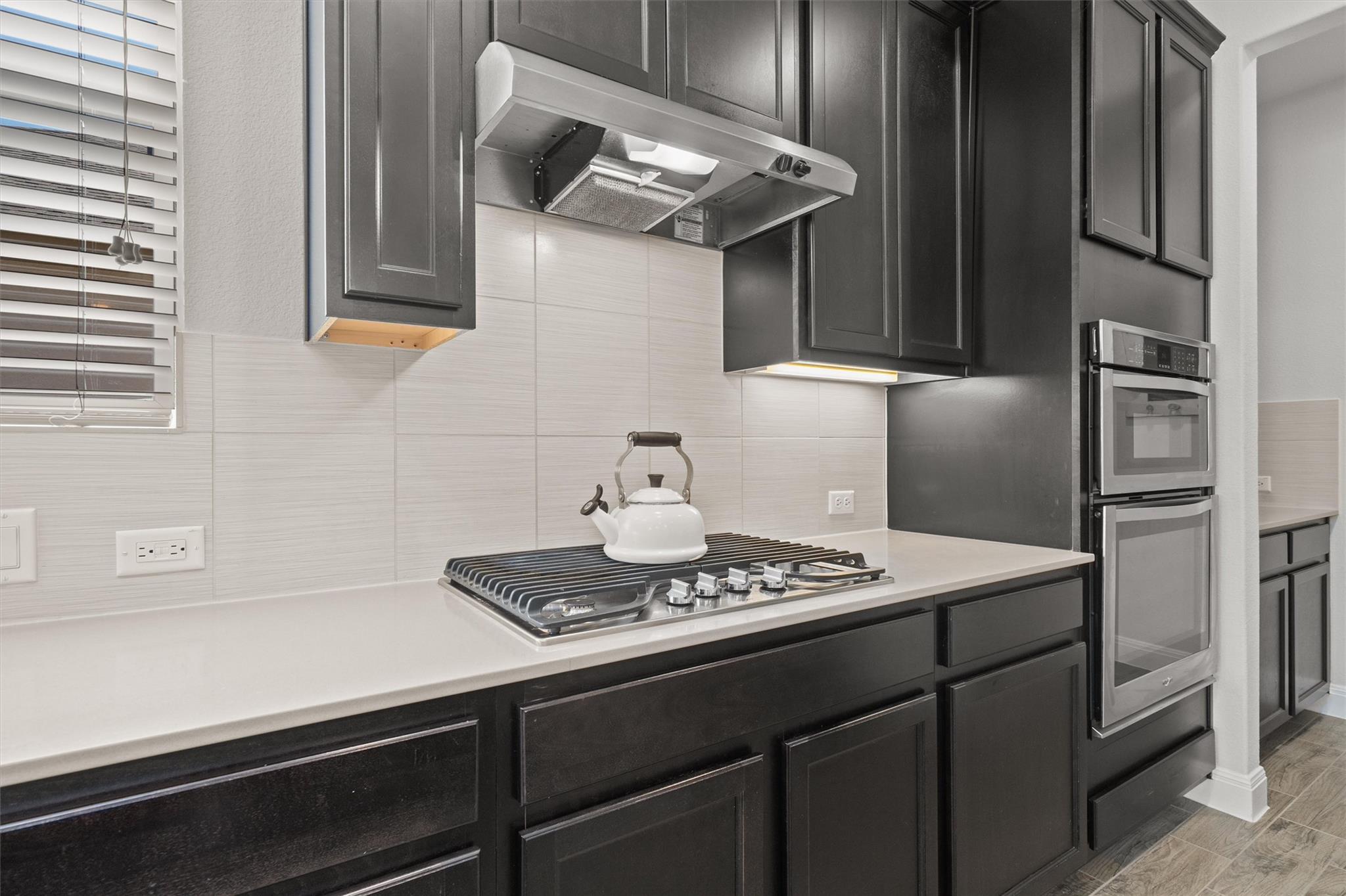 818 Haystack Creek Trl, Georgetown, TX 78633