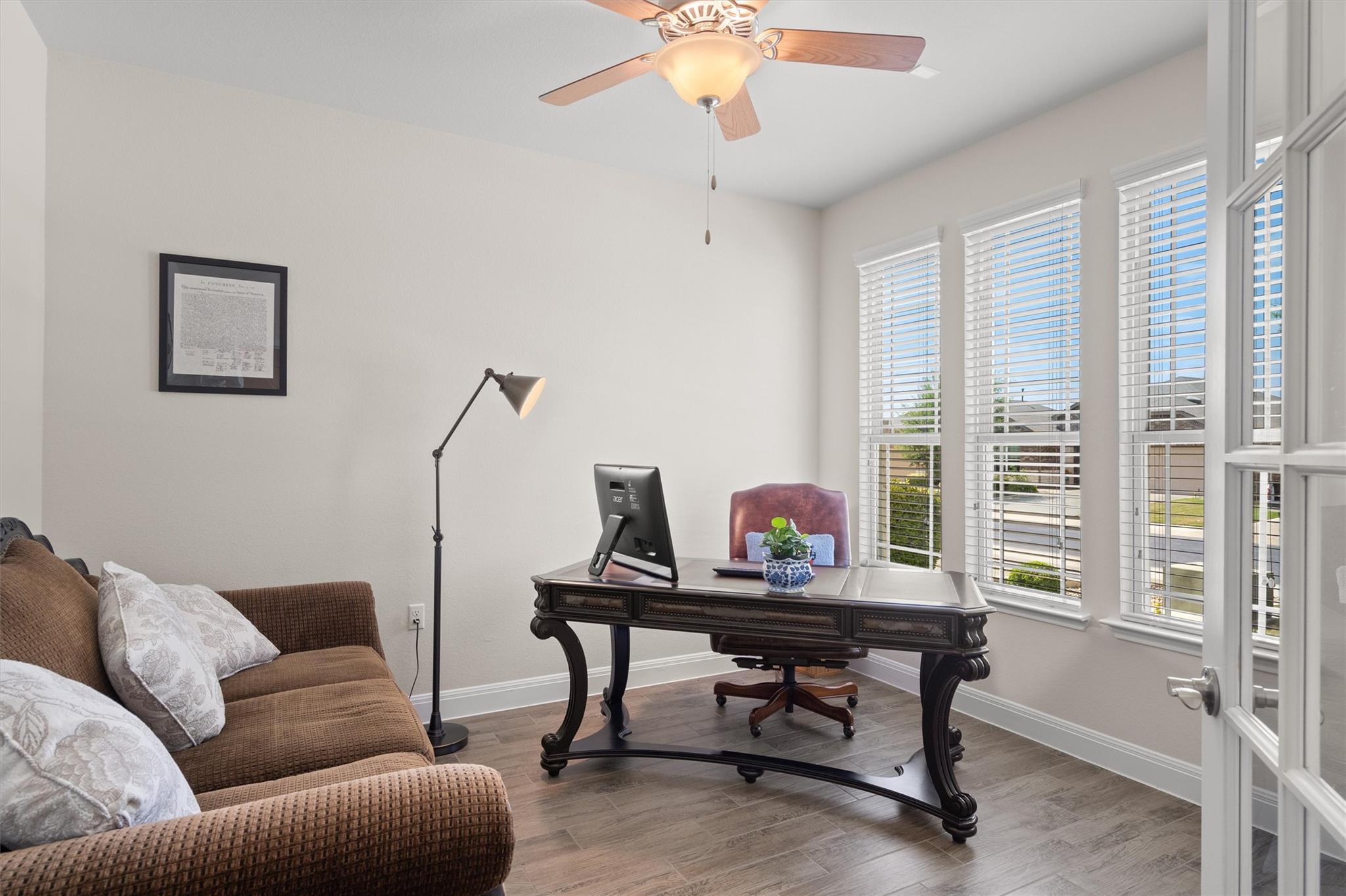 818 Haystack Creek Trl, Georgetown, TX 78633