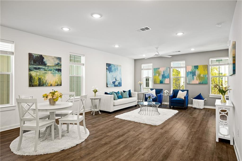 2624 Metcalfe Rd # 8, Austin, TX 78741