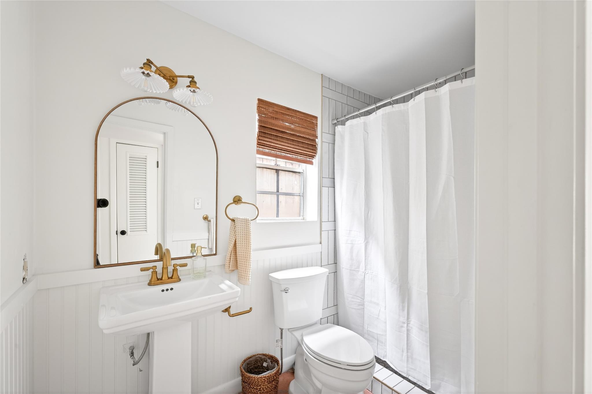 1700 HOUSTON St # 102, Austin, TX 78756