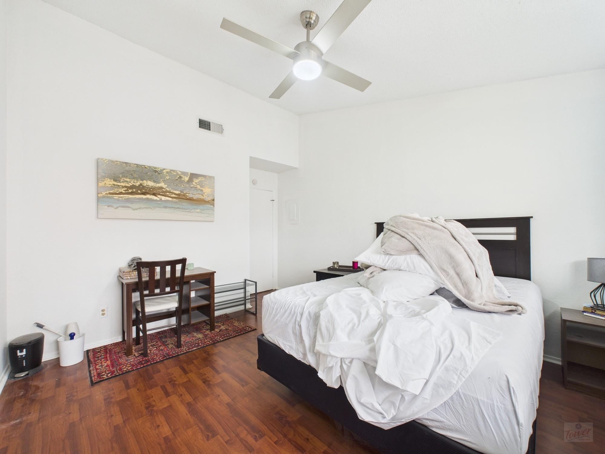 806 W 24th St # 300, Austin, TX 78705