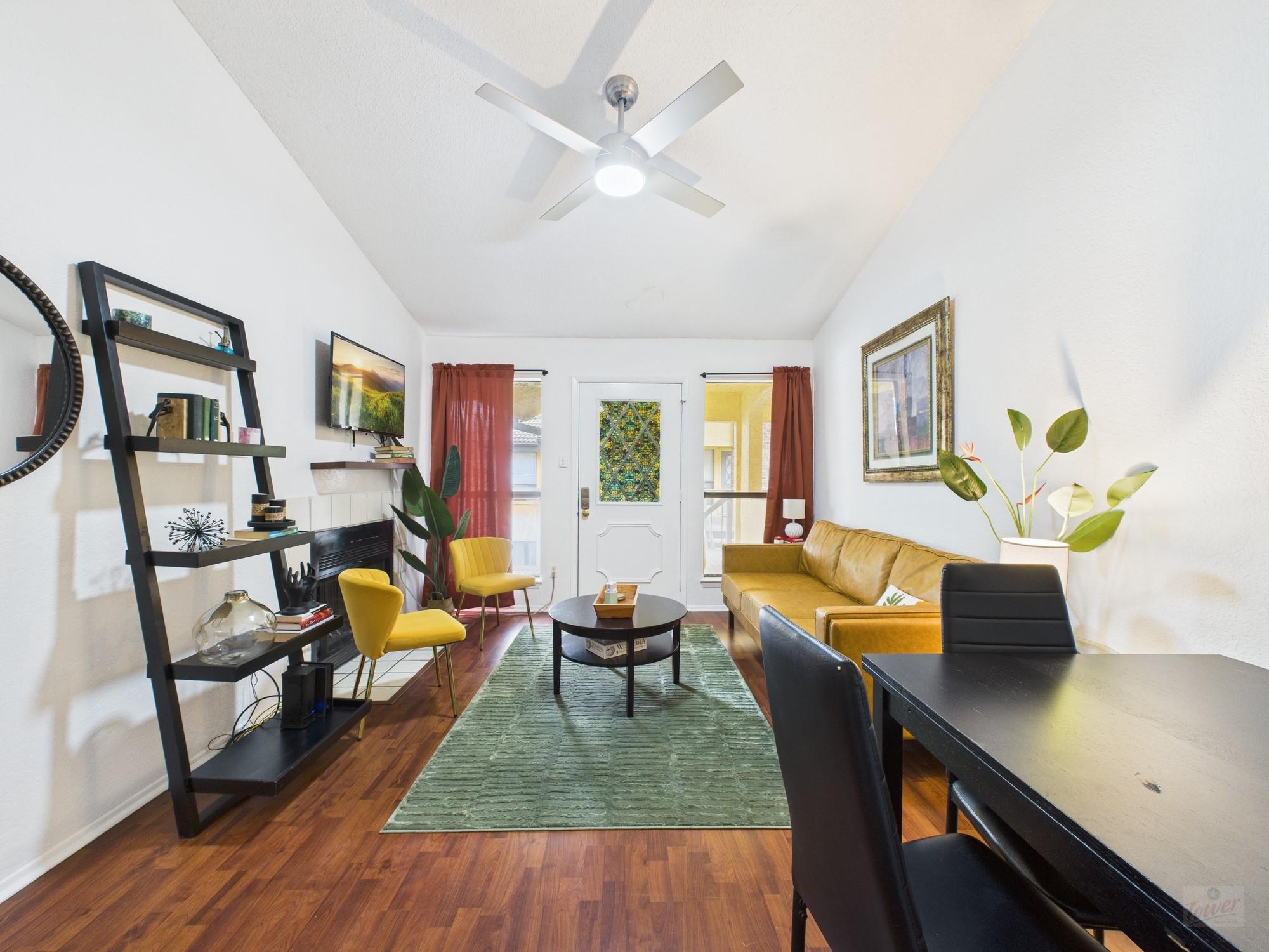 806 W 24th St # 300, Austin, TX 78705