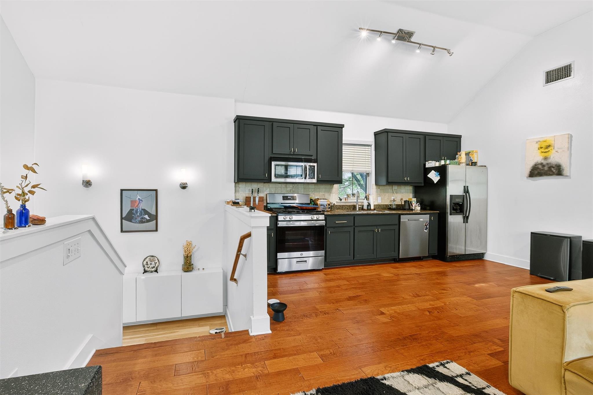 1312 Woodland Ave # B, Austin, TX 78704