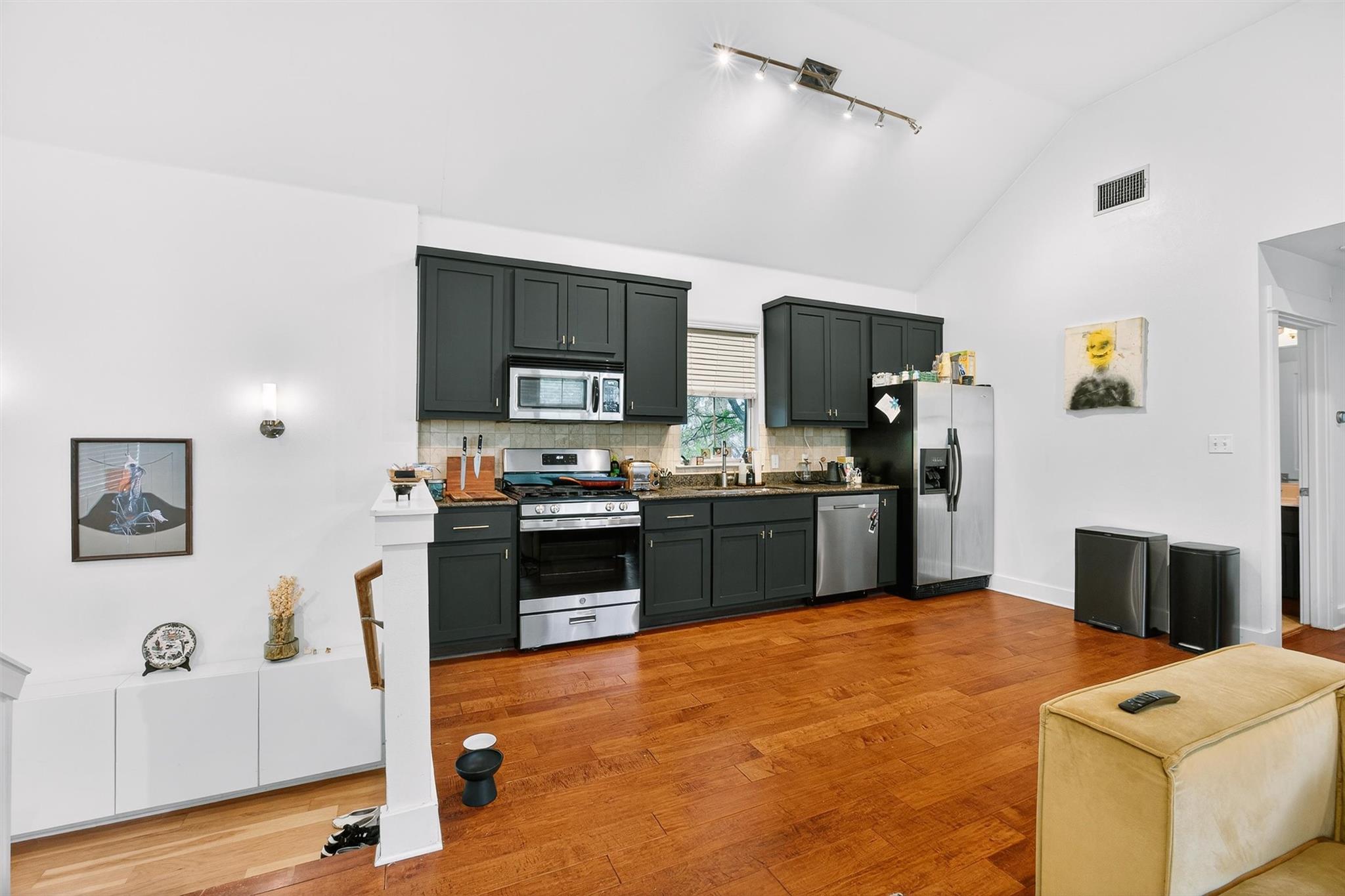 1312 Woodland Ave # B, Austin, TX 78704