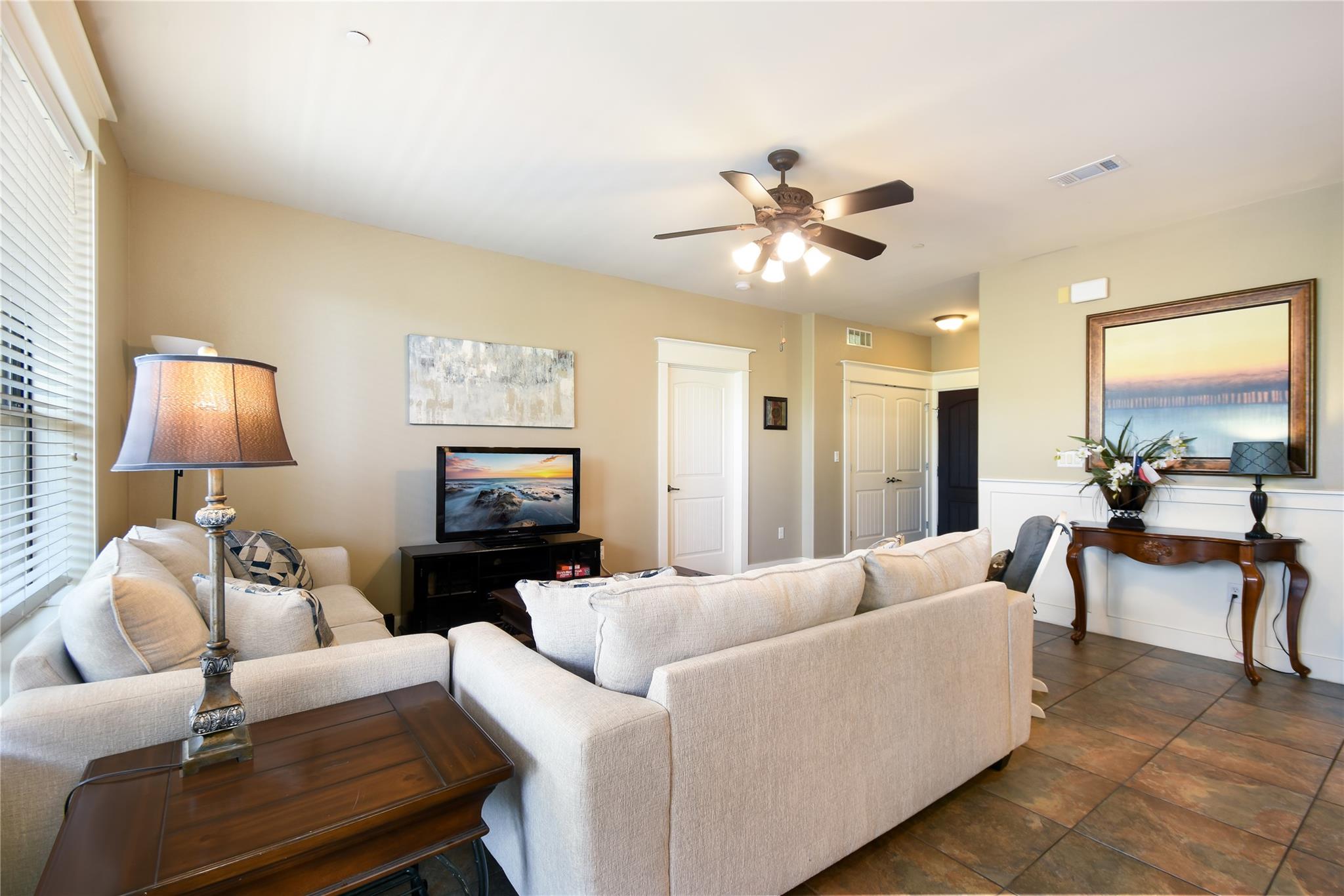 17808 Maritime Point Dr # 101, Jonestown, TX 78645