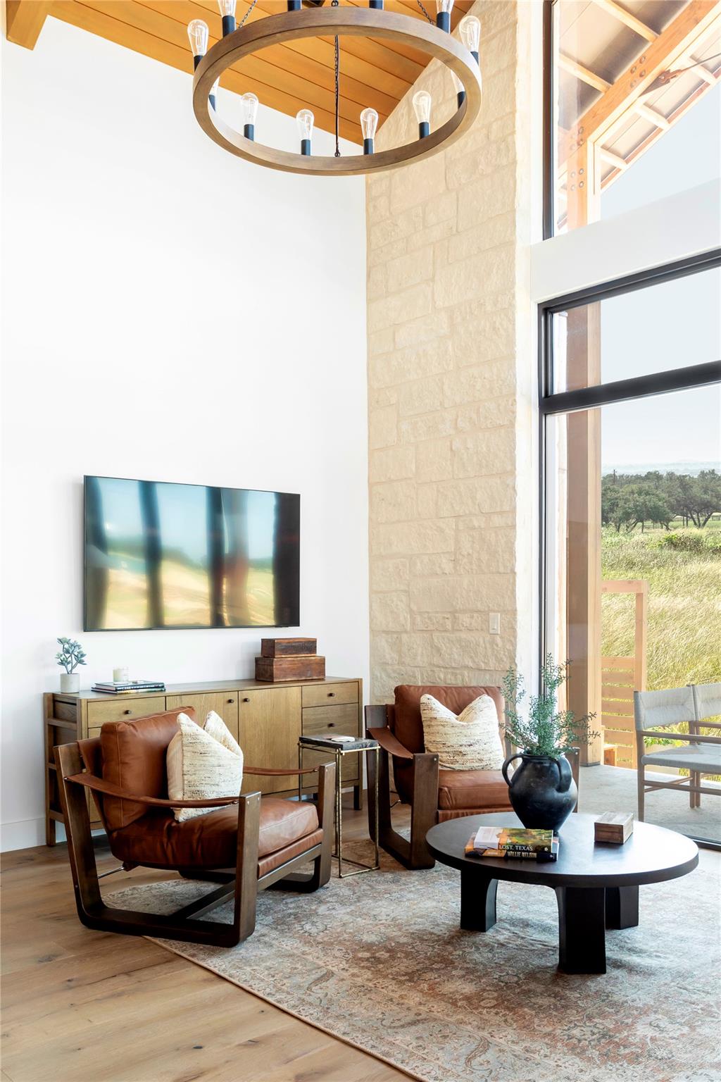 9361 W Us Highway 290 # Bluebonnet, Hye, TX 78635