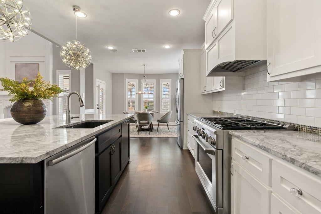 122 Lakota Pass, Austin, TX 78738