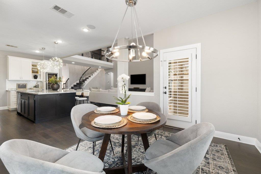 122 Lakota Pass, Austin, TX 78738