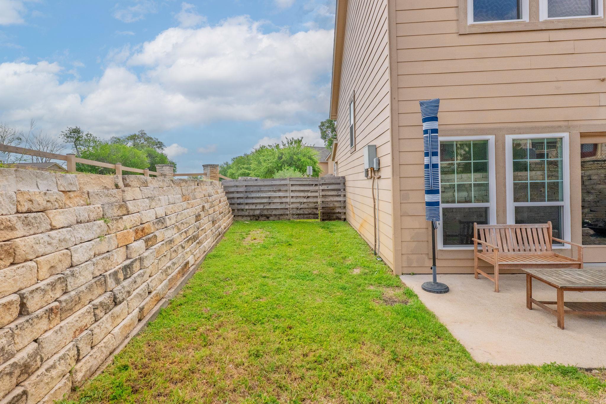 20900 Waterside Dr # 1, Lago Vista, TX 78645