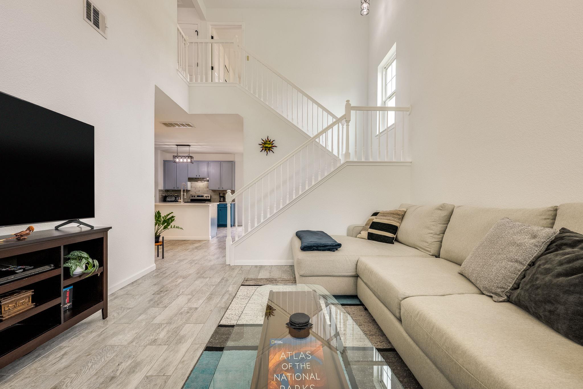 20900 Waterside Dr # 1, Lago Vista, TX 78645