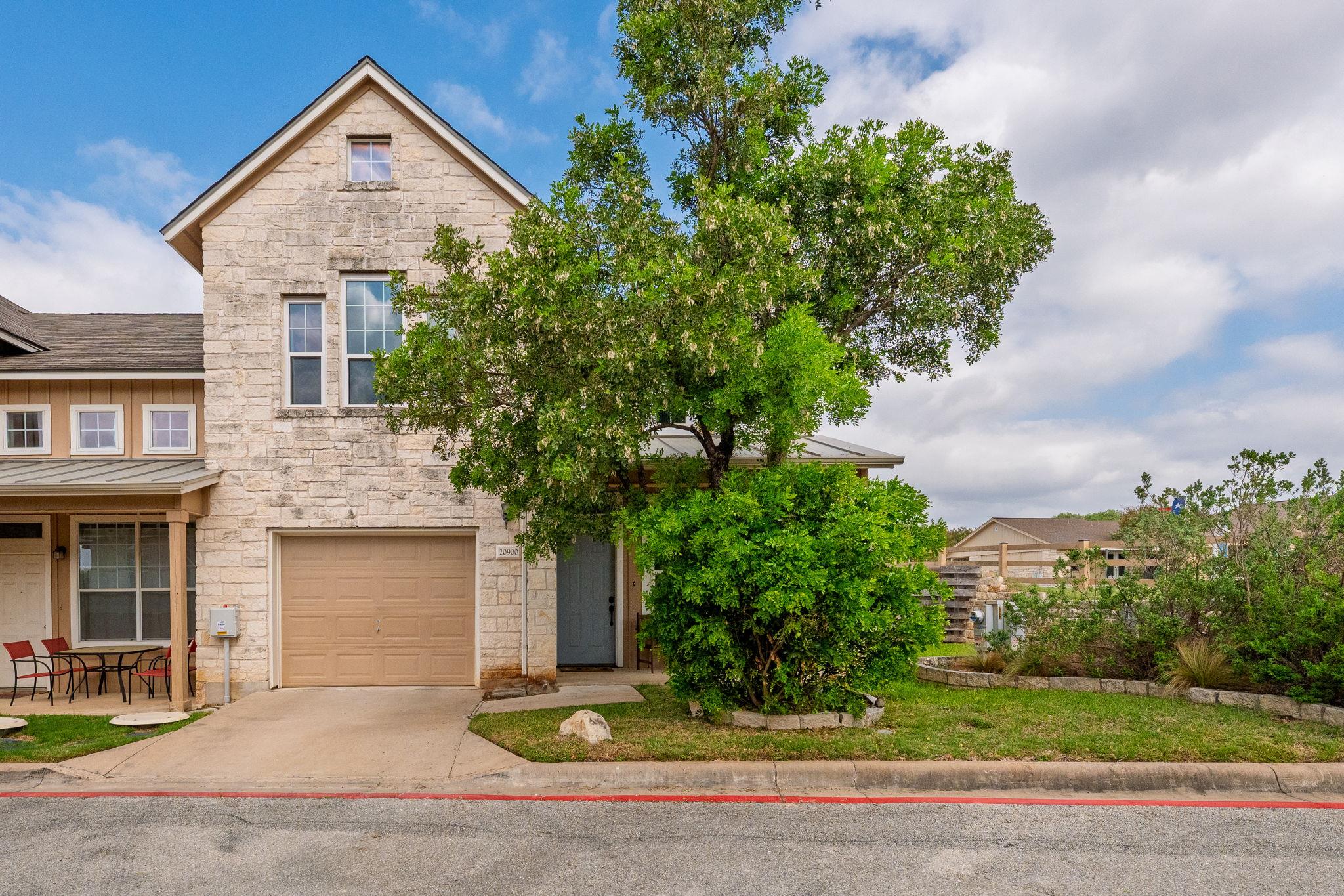 20900 Waterside Dr # 1, Lago Vista, TX 78645