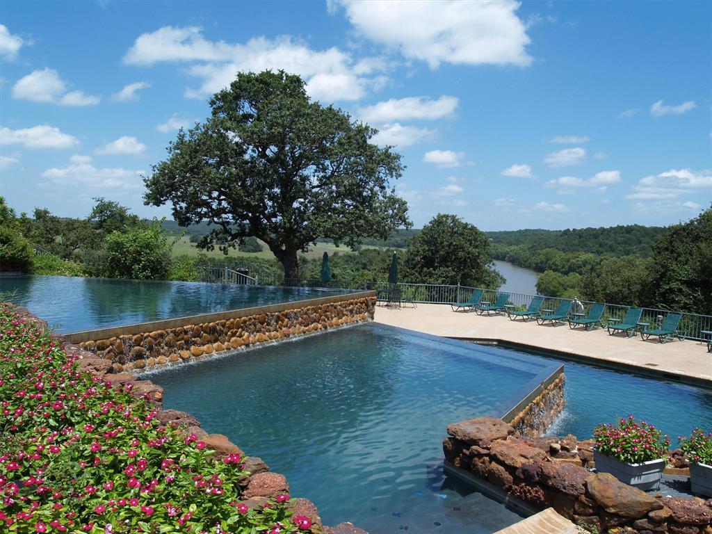 258 Colovista Pkwy, Bastrop, TX 78602