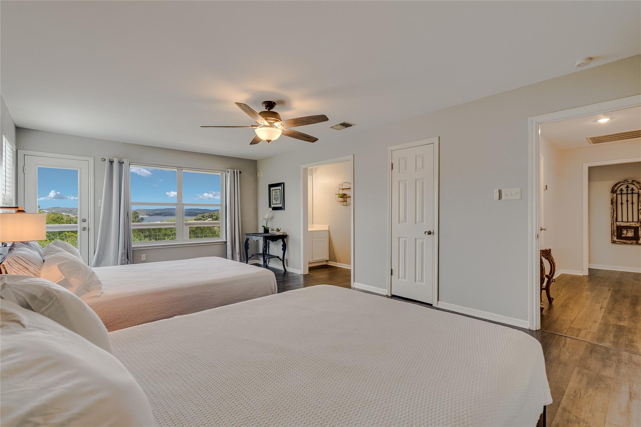 971 Barbara Dr, Canyon Lake, TX 78133