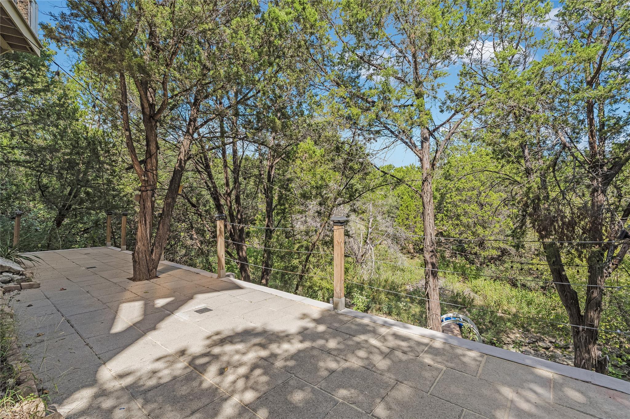 971 Barbara Dr, Canyon Lake, TX 78133