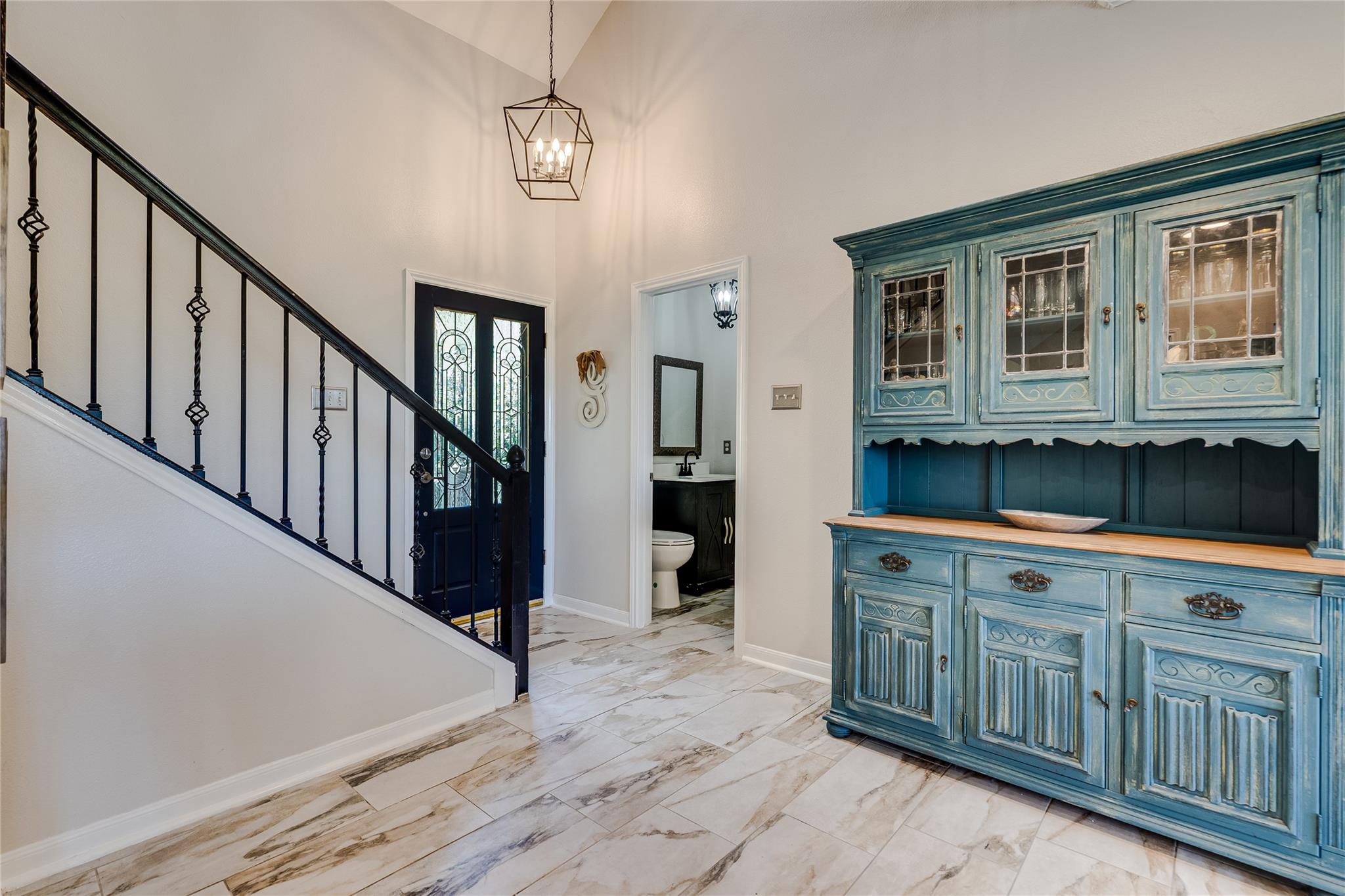 971 Barbara Dr, Canyon Lake, TX 78133