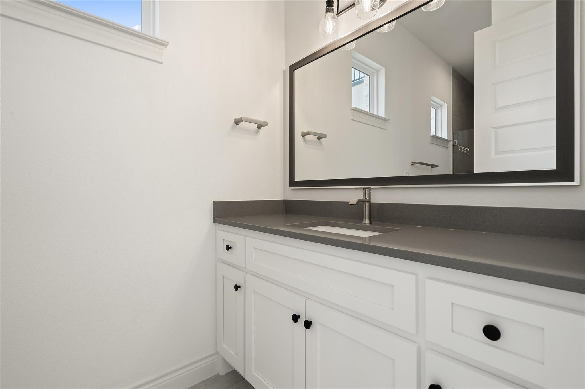 924 Bristol Creek Bnd, Lakeway, TX 78738