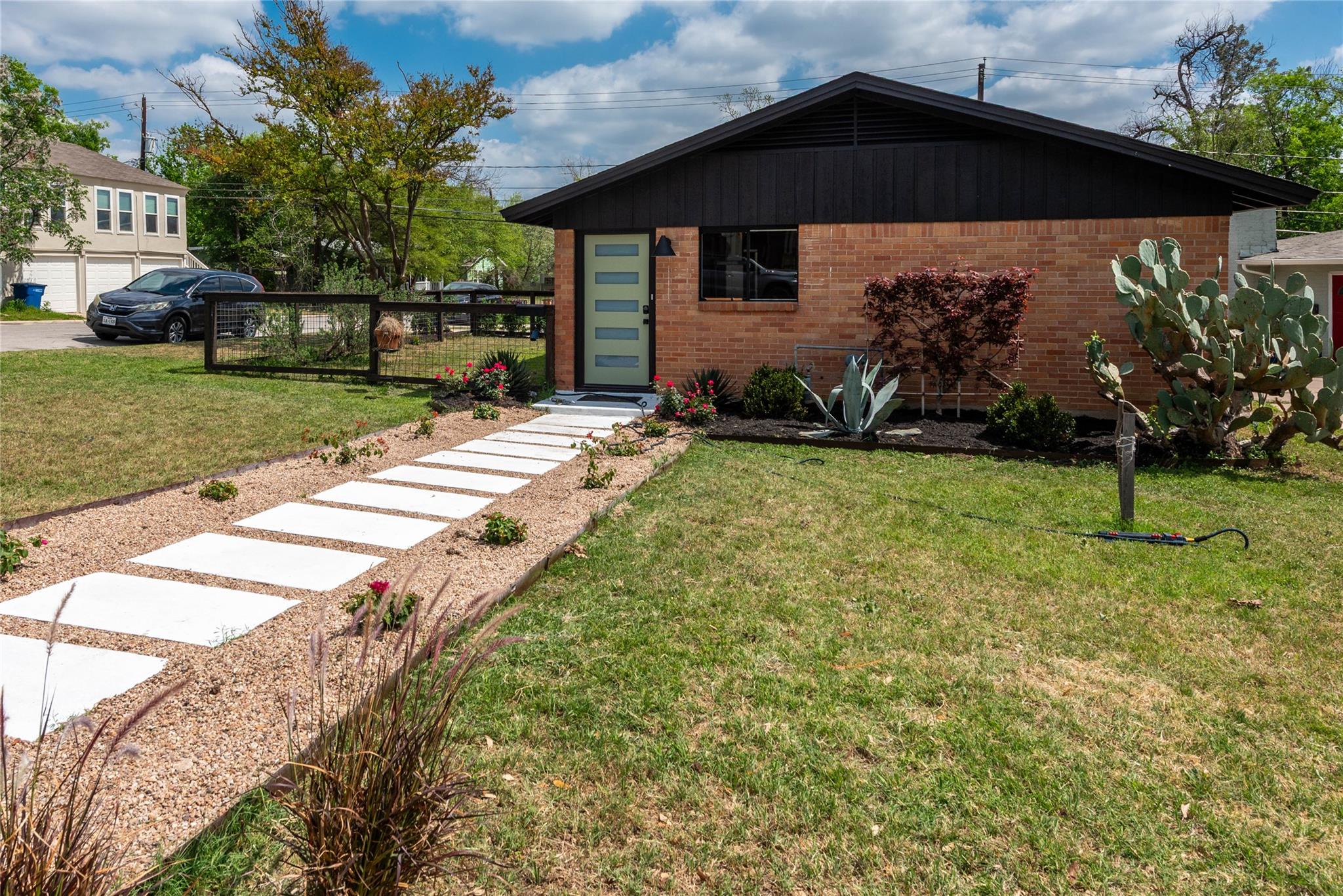 4717 Avenue H Ave # 1, Austin, TX 78751