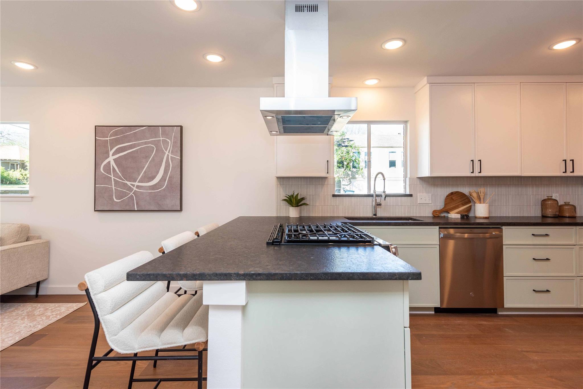 4717 Avenue H Ave # 1, Austin, TX 78751